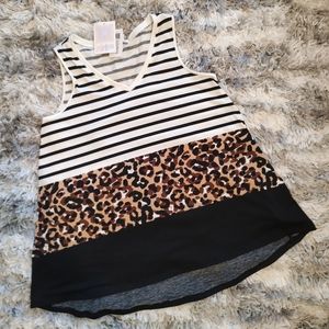 LULAROE NWT Sleeveless Multi Design Top sz.S
